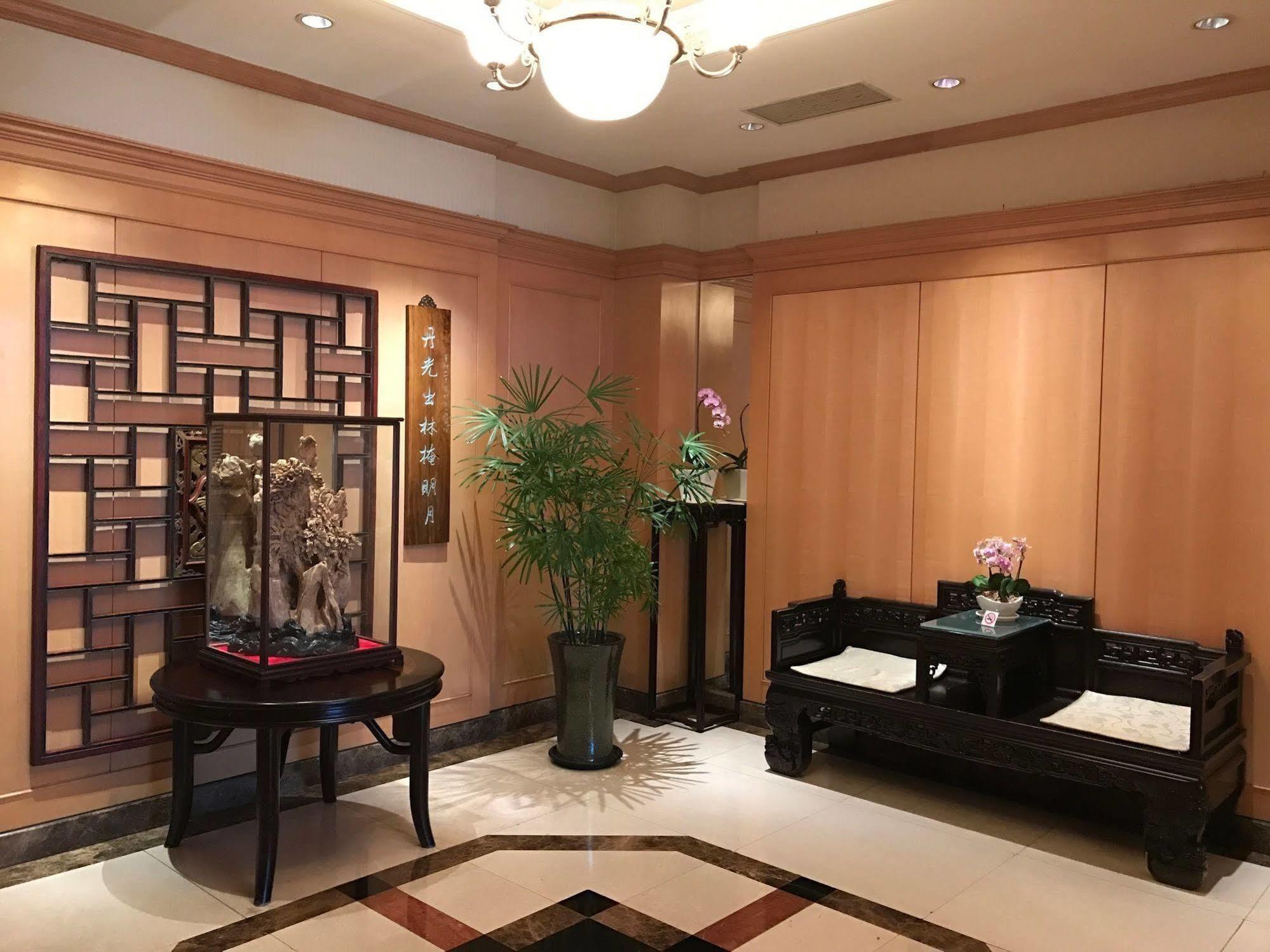 Dong Wu Hotel Taipei Luaran gambar